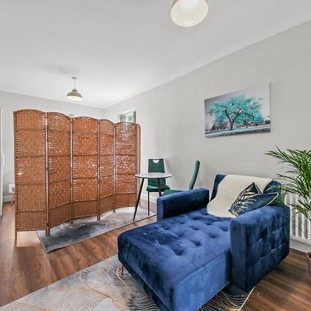 Stunning Studio Flat With Free On-Street Parking! Stadtteil Plumstead Exterior foto