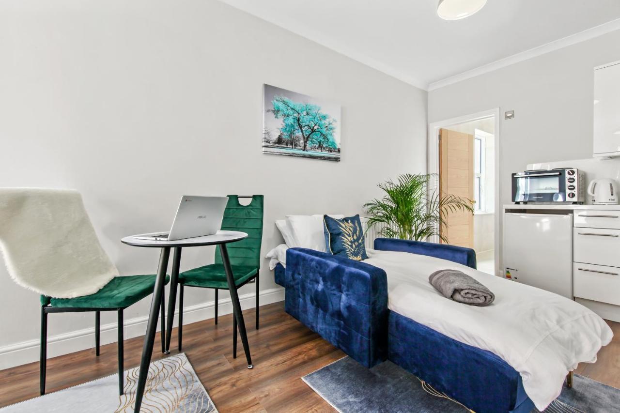 Stunning Studio Flat With Free On-Street Parking! Stadtteil Plumstead Exterior foto